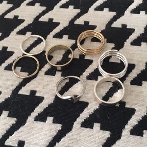Lot of 7 midi rings (gold and silver)